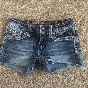 Rock revival shorts 27 like new